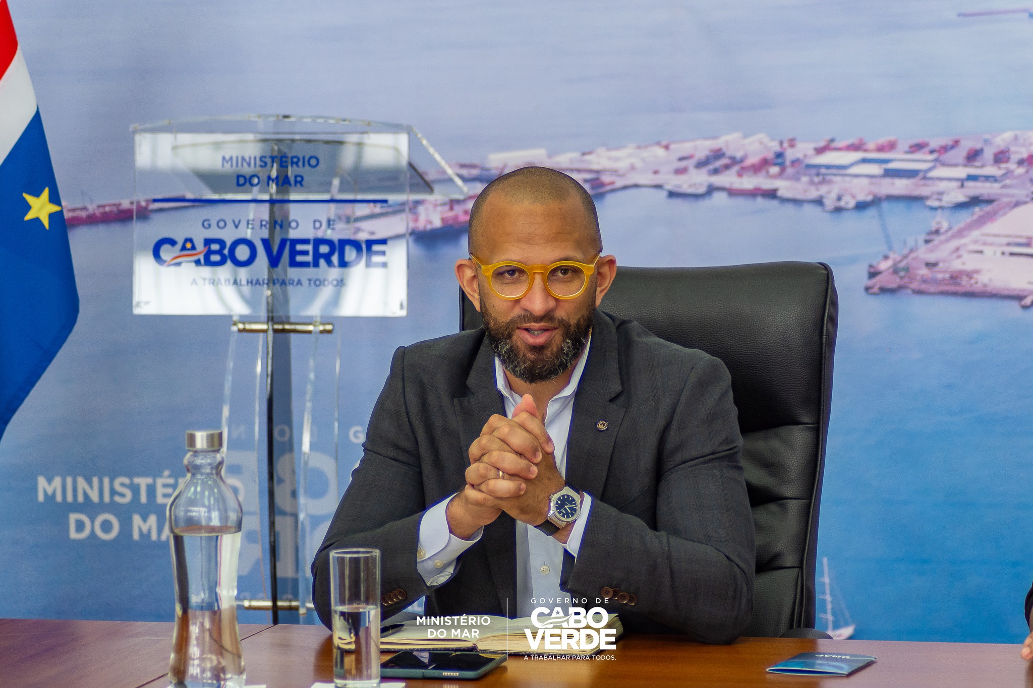 Lire la suite à propos de l’article <strong>FITI : le gouvernement de la République de Cabo Verde officialise la création du groupe national multipartite</strong>